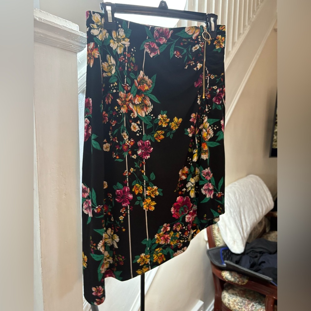 Thalia Sodie Asymmetrical Floral Print Skirt NWOT